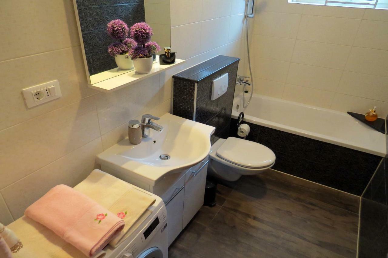 Apartman Jakir Baška Voda エクステリア 写真
