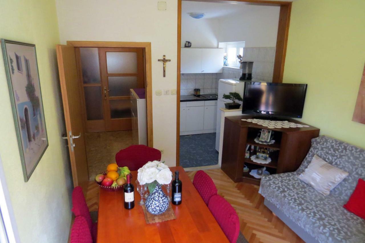 Apartman Jakir Baška Voda エクステリア 写真
