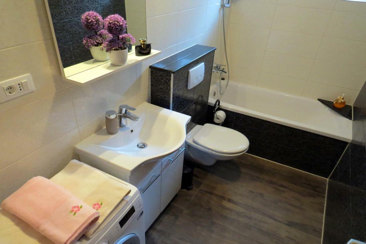 Apartman Jakir Baška Voda エクステリア 写真