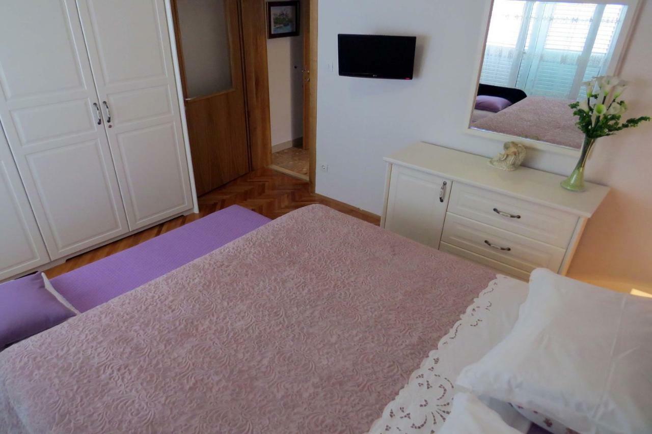 Apartman Jakir Baška Voda エクステリア 写真