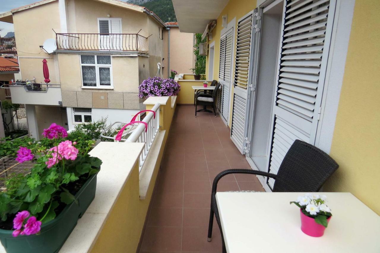 Apartman Jakir Baška Voda エクステリア 写真